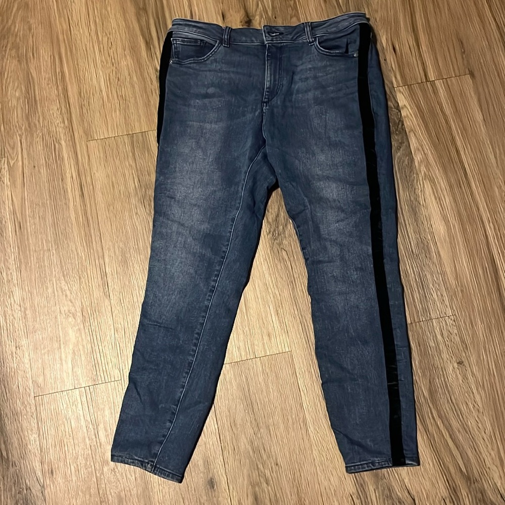 Anthropologie  Skinny jeans with velvet line design on the outer legs.